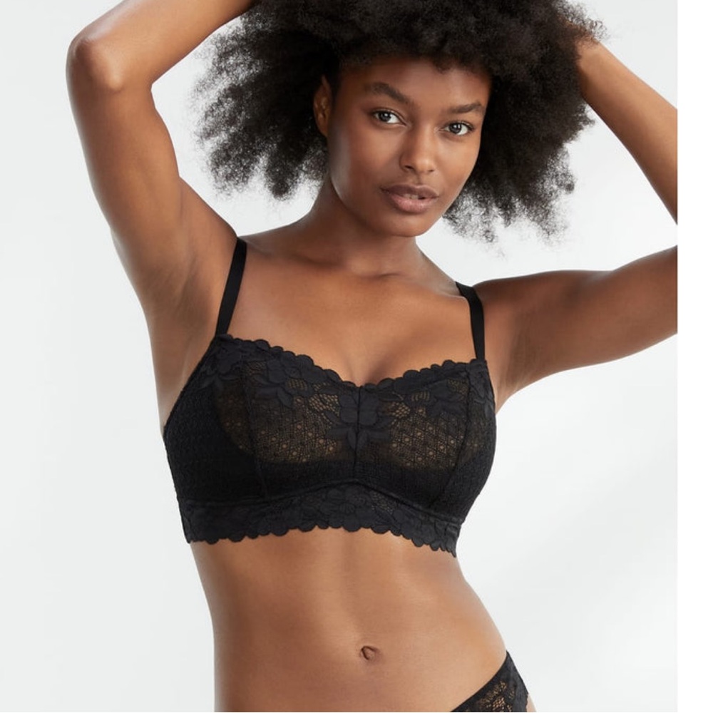 Bare Necessities Essential Lace Curvy Bralette 36 DD Wireless Bra Brand New